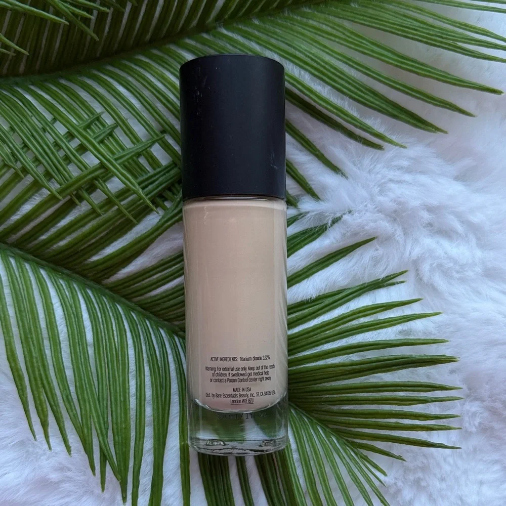 bareMinerals achieve smooth
